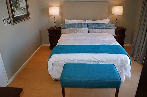 Ξενοδοχείο The Gregorian On Sea Guest House Κέιπ Τάουν